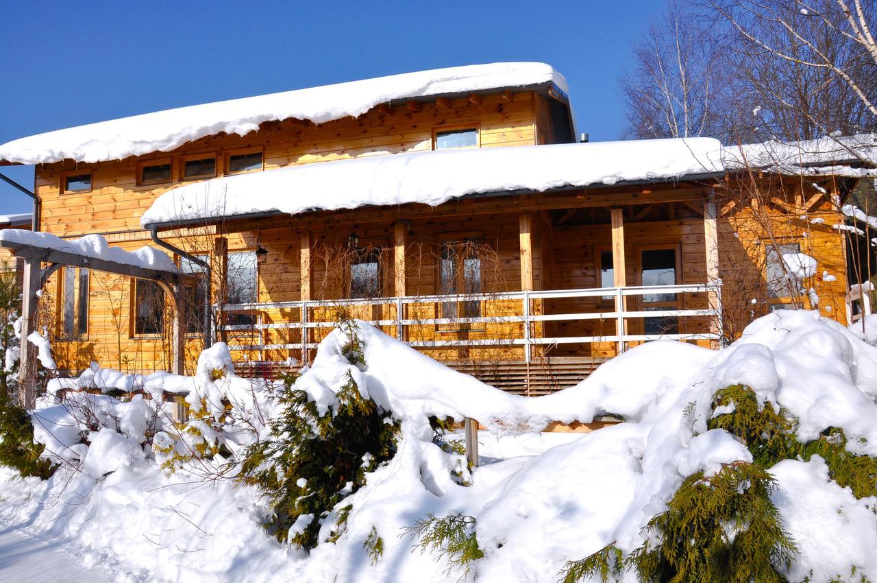 Вилла Chalet By Skokovo Park Супонево Экстерьер фото